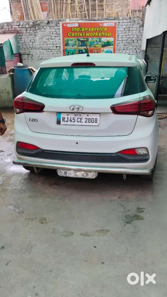 Hyundai  I20 2018 Petrol 52000 Km Driven September 2018 Ka