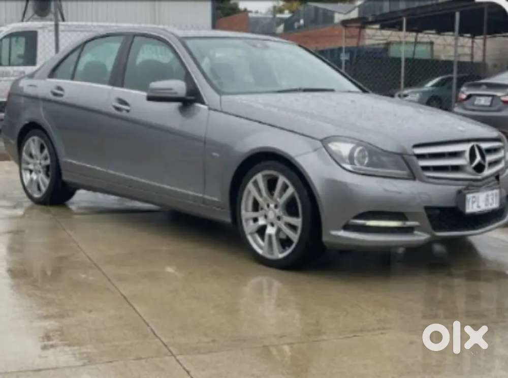 Mercedes-benz C-class 2011