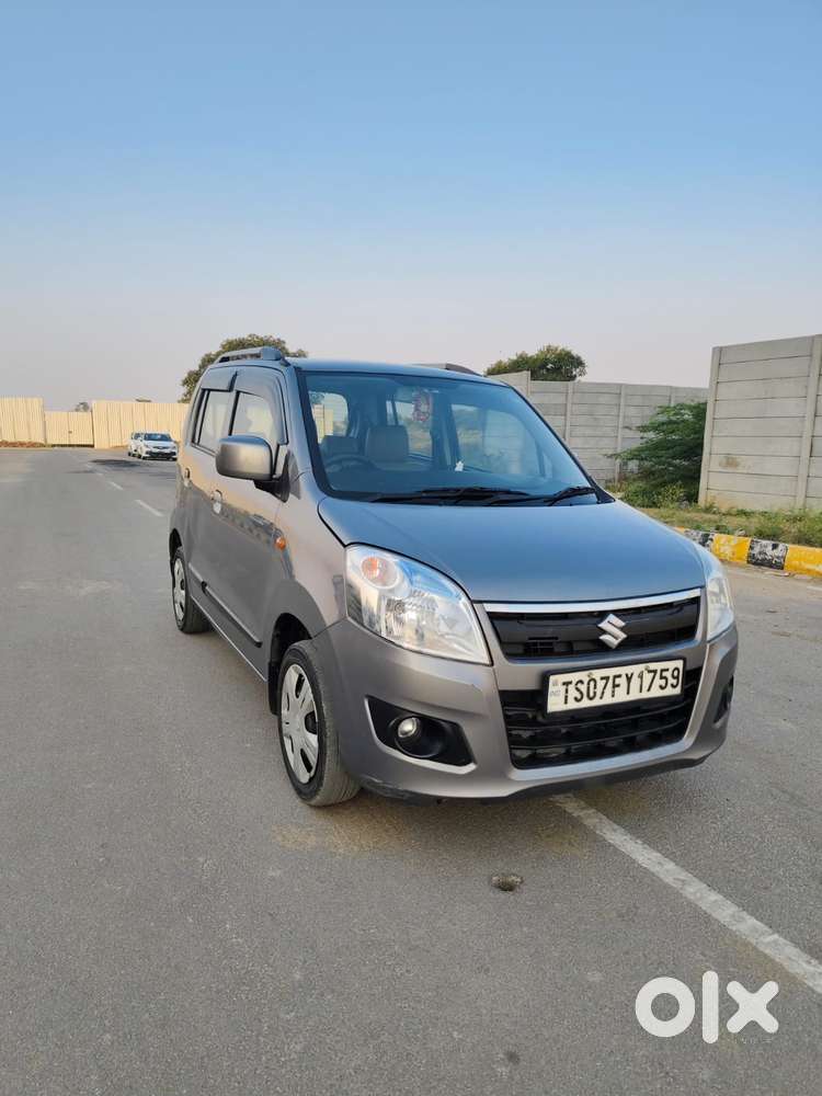 Maruti Suzuki Wagon R Vxi Amt1.2, 2017, Petrol