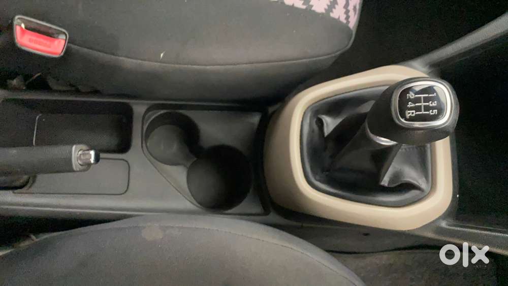 Hyundai Grand I10 Sportz 1.2 Kappa Vtvt, 2015, Petrol