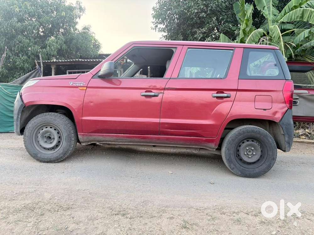 Mahindra Tuv 300 2015