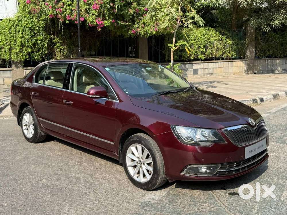 Skoda Superb [2014-2016] 1.8 Style Tsi At, 2015, Petrol