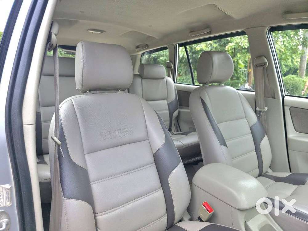 Toyota Innova 2.5 Vx 8 Str, 2014, Diesel