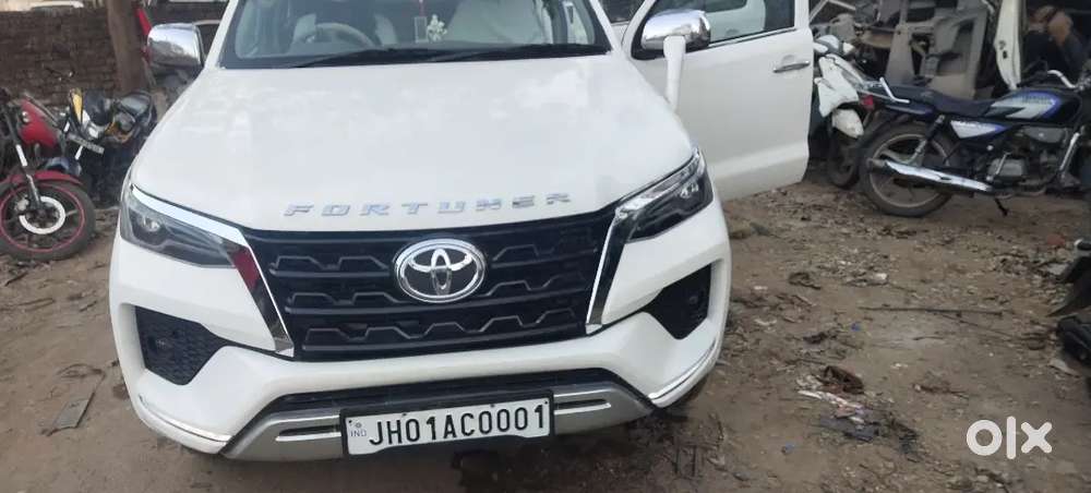 Toyota Fortuner Legender 2010