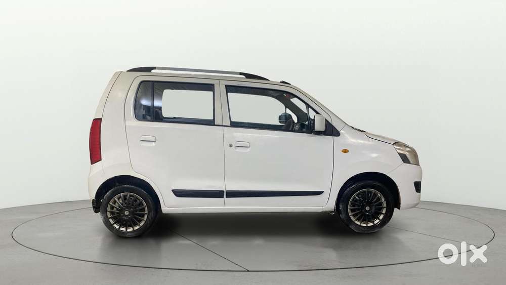 Maruti Suzuki Wagon R 1.0 Vxi, 2017, Cng & Hybrids