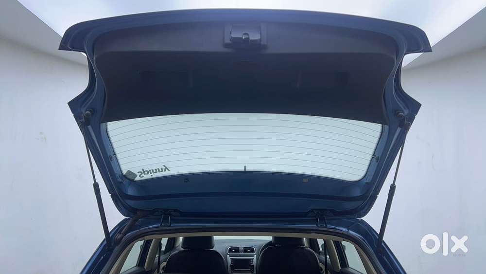Volkswagen Polo Petrol Highline 1.2l, 2017, Petrol