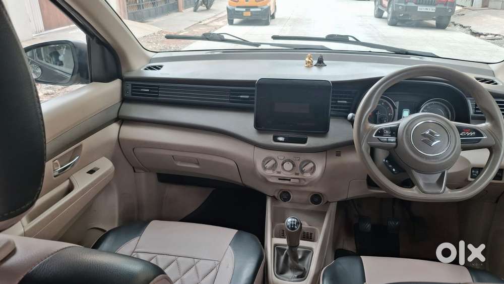 Maruti Suzuki Ertiga Vxi (o) Cng, 2023, Petrol