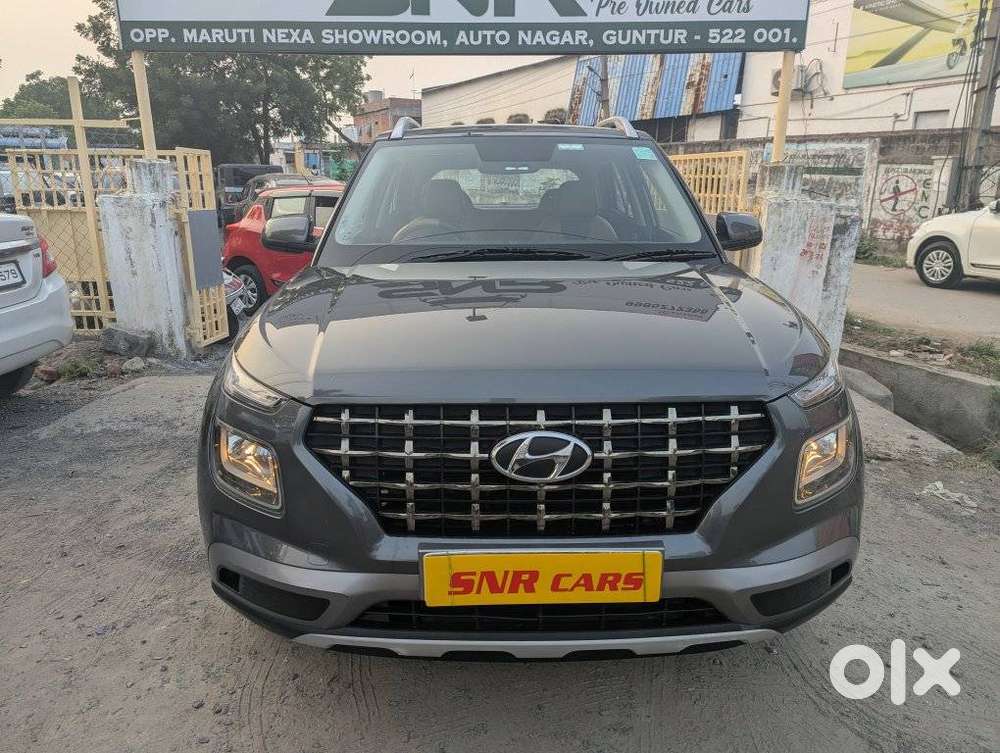 Hyundai Venue 1.2 S (o), 2021, Petrol