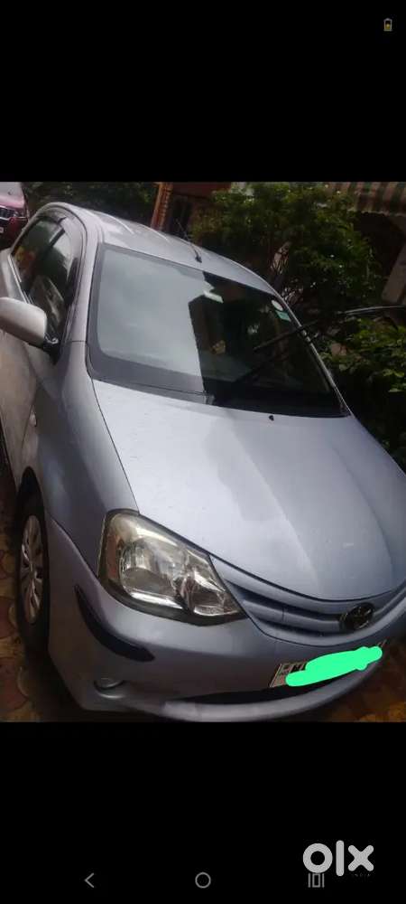 Toyota Etios 1.5 V 2011