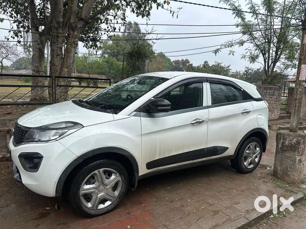 Tata Nexon 2019 Petrol 85000 Km Driven
