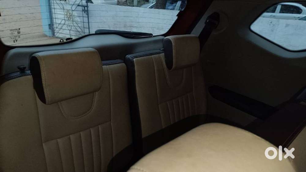 Renault Triber Rxz, 2019, Petrol