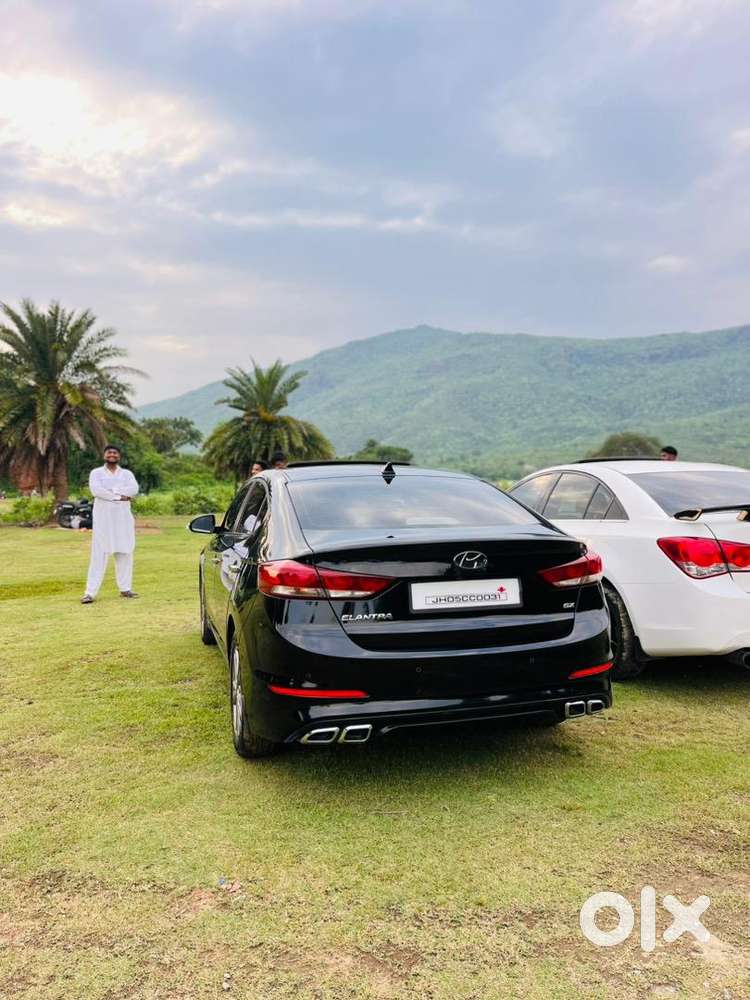 Hyundai New Elantra 2018 Diesel Well Maintained