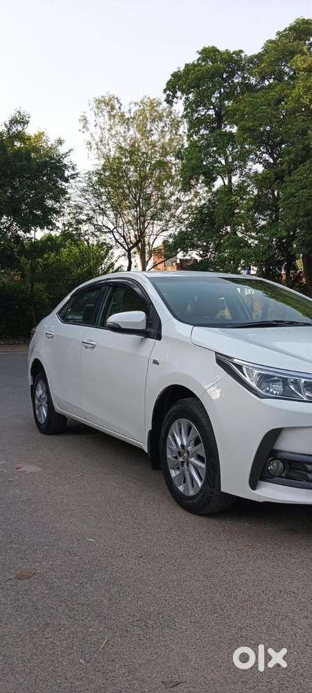 Toyota Corolla Altis 1.8 G, 2017, Petrol