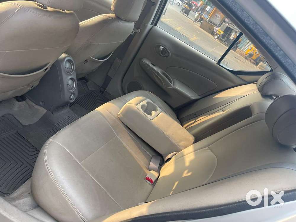 Nissan Car Manual 2012