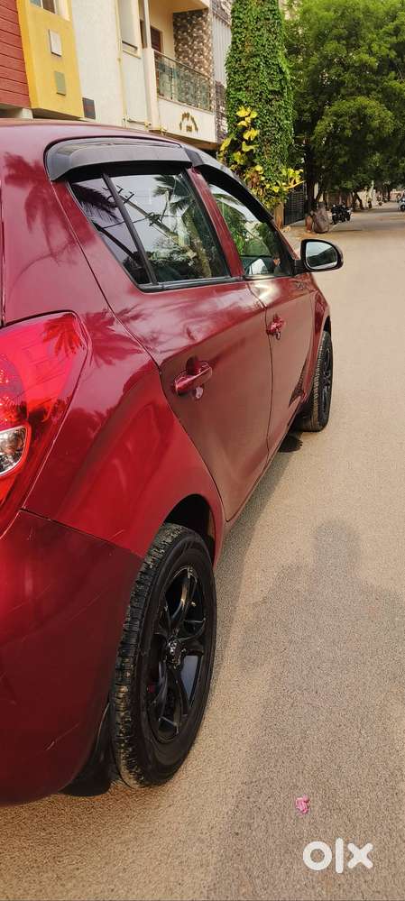 Hyundai I20 2010 Petrol Well Maintained