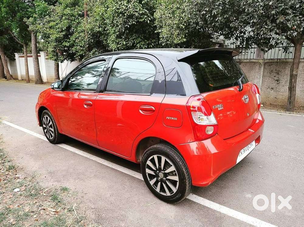 Toyota Etios Liva 1.2 V, 2018, Petrol