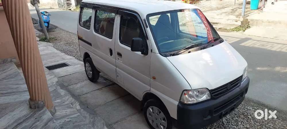 Maruti Suzuki Eeco 2022 Petrol Well Maintained