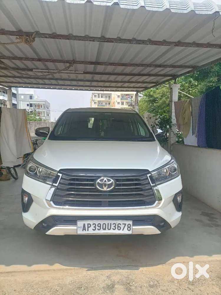 Toyota Innova Crysta 2022