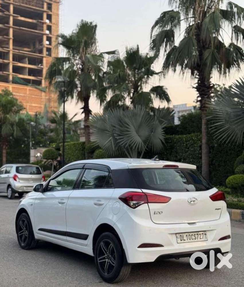 New I20 Magna 2015 Petrol + Cng  • Cng On Paper •