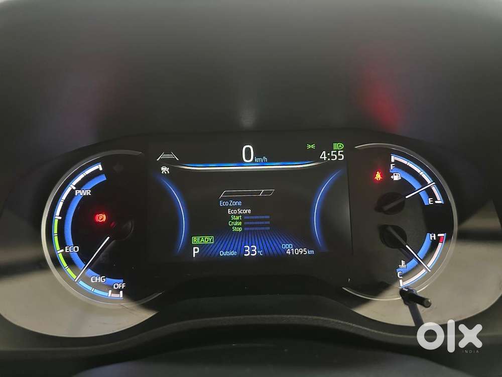 Toyota Innova Hycross 2.0 Zx (o) Hybrid 7 Str, 2024, Petrol