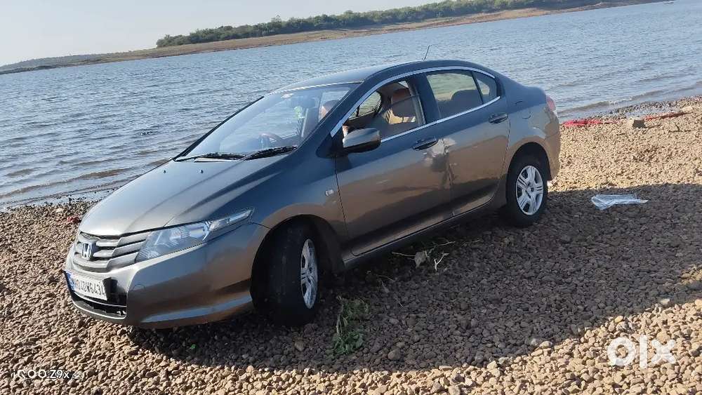 Good Condition  In Ballar Child Ac New Tyre