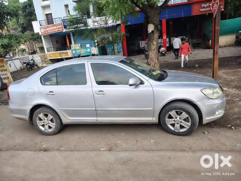 Skoda Laura 2010 Diesel 200000 Km Driven