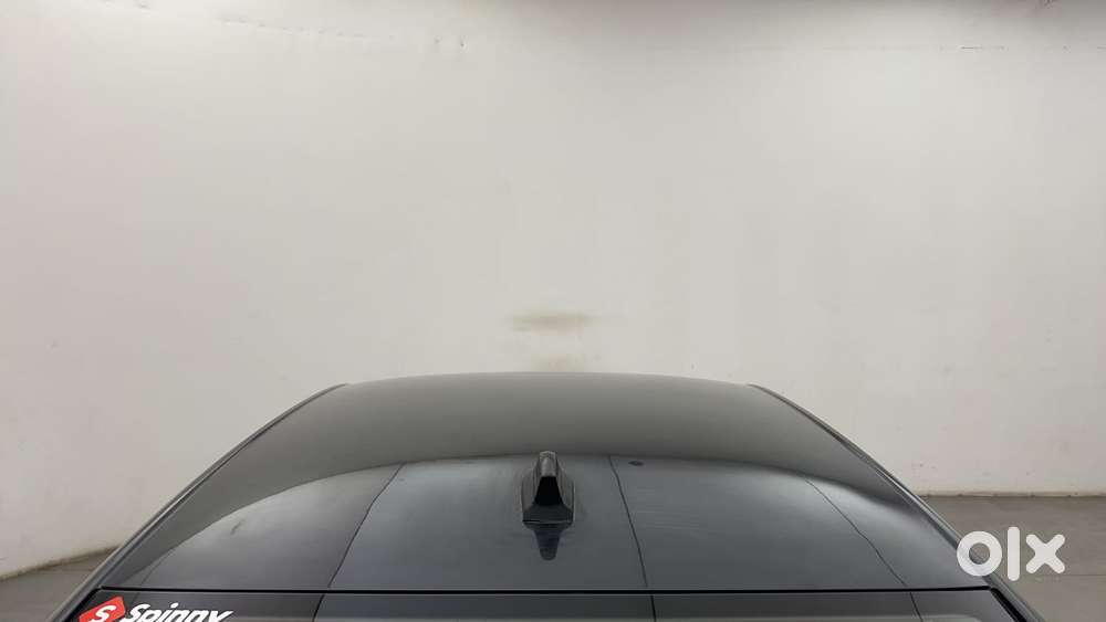 Skoda Slavia Ambition 1.0l Tsi At, 2022, Petrol