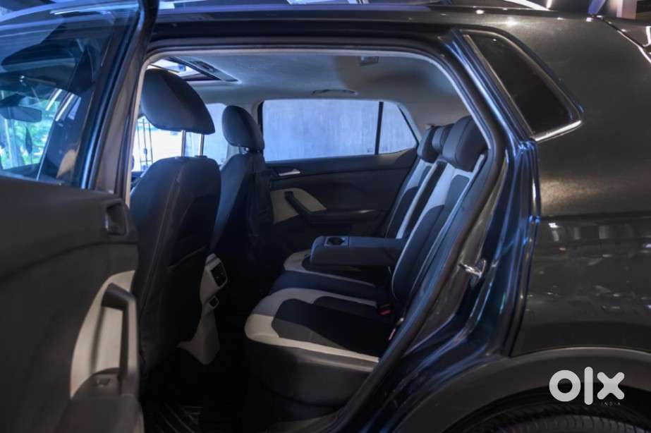 Volkswagen Taigun 1.0 Tsi Topline At, 2022, Petrol
