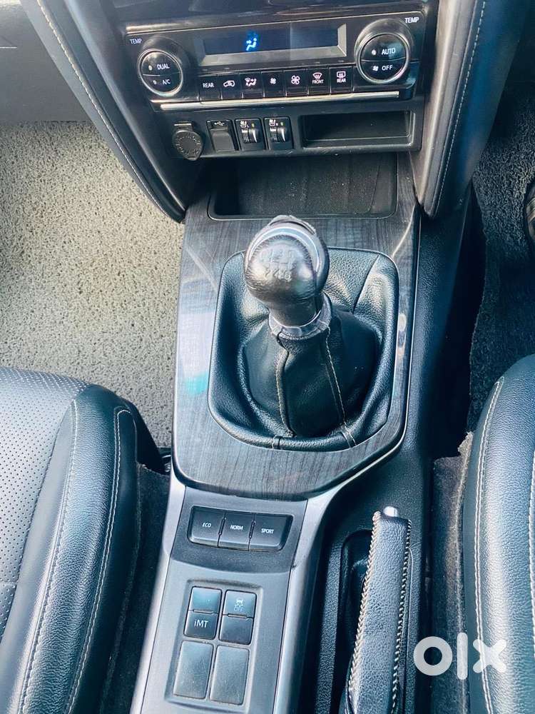 Toyota Fortuner 4x2 Mt 2.8 Diesel, 2023, Diesel