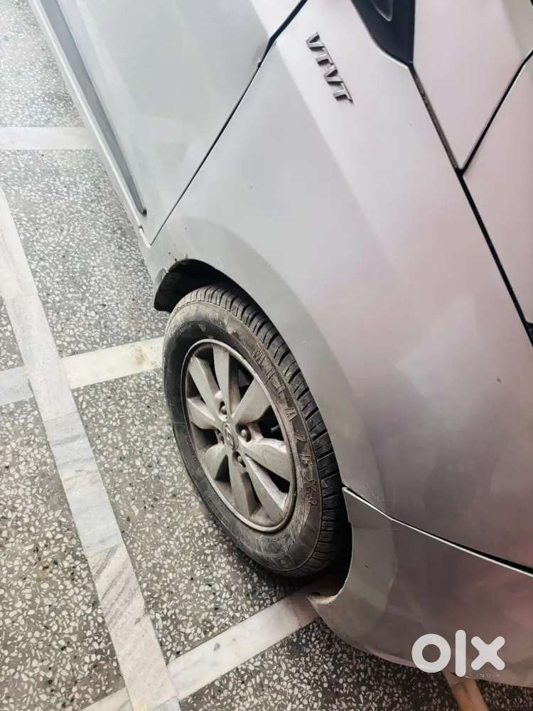 Hyundai Xcent 2014 Petrol Manual