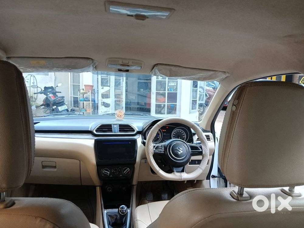 Maruti Suzuki Dzire 1.2 Vxi, 2022, Petrol