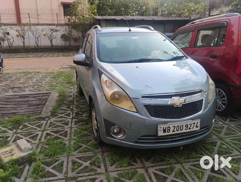 Chevrolet Beat 2010 Petrol Well Maintained With Little Dent