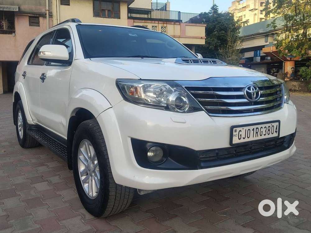 Toyota Fortuner 3.0 4x2 Automatic, 2014