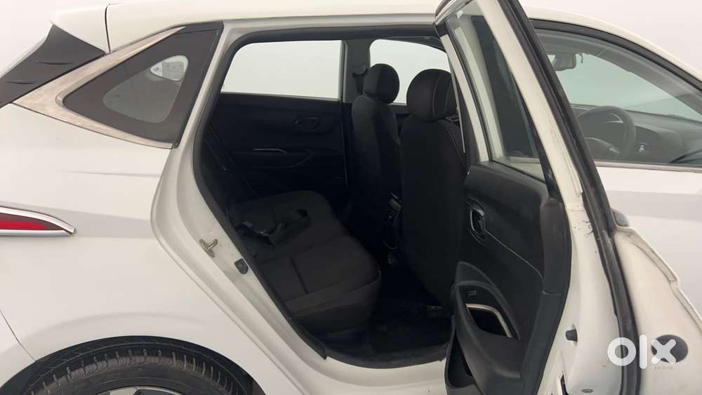 Hyundai New I20 1.5 Asta (o) Mt, 2021, Diesel