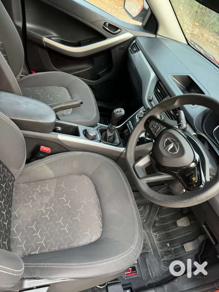 Tata Nexon 1.2 Revotron Xm, 2021, Petrol