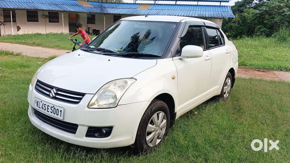 Maruti Suzuki Swift Dzire 1.2 Vxi Bsiv, 2011, Petrol