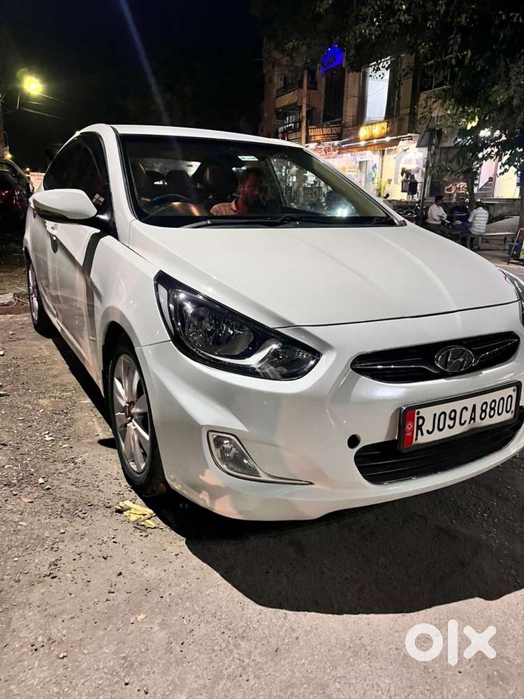 Hyundai Verna 2012 Diesel Manual