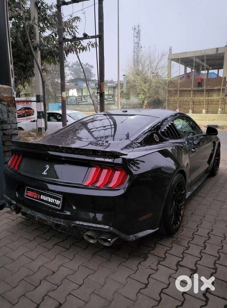 Ford Mustang V8, 2019, Petrol