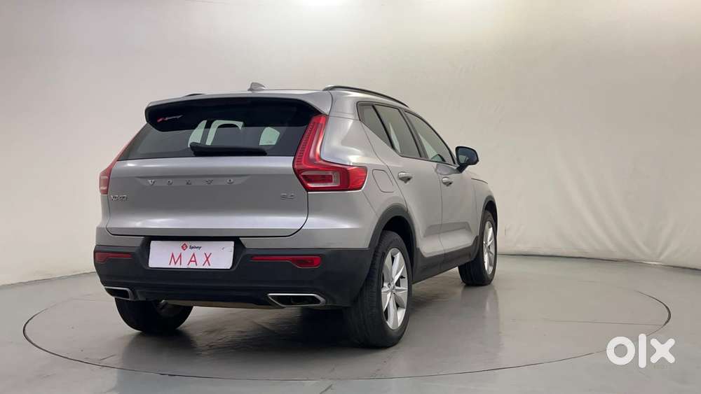 Volvo Xc40 B4 Ultimate, 2023, Petrol