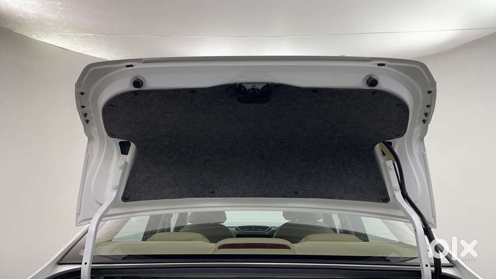 Honda Amaze Vx 1.2 Petrol Mt, 2023, Petrol