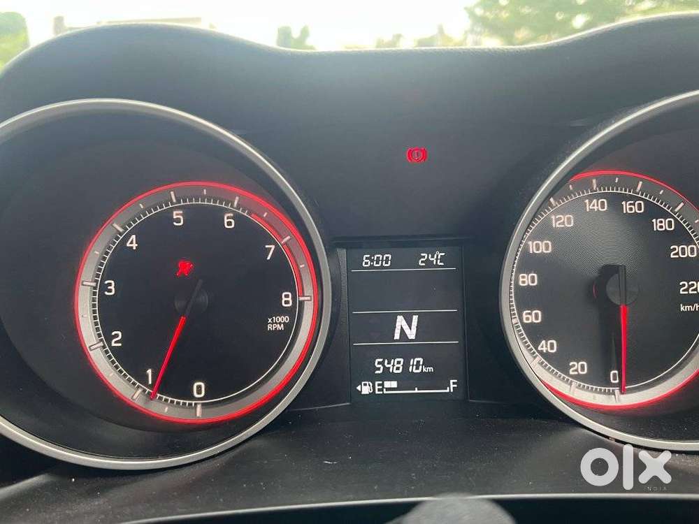 Maruti Suzuki Swift Amt Vxi, 2018, Petrol