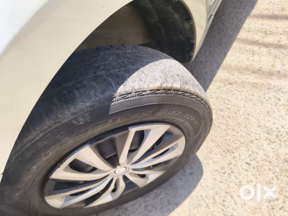 Maruti Suzuki Dzire 1.2 Vxi Amt, 2018, Petrol