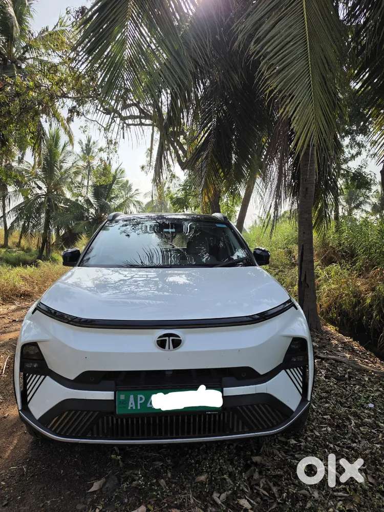 ​tata Nexon Ev Empowered Plus 45 (top End)  2025  Pristine Condition
