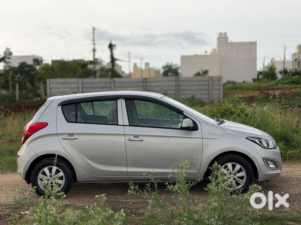 Hyundai I20 Sportz 2013 Petrol