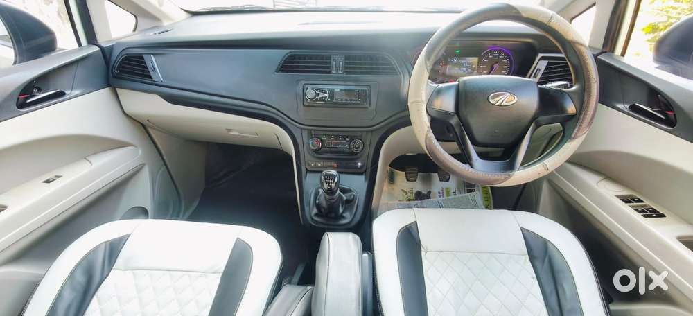 Mahindra Marazzo M2, 2022, Diesel