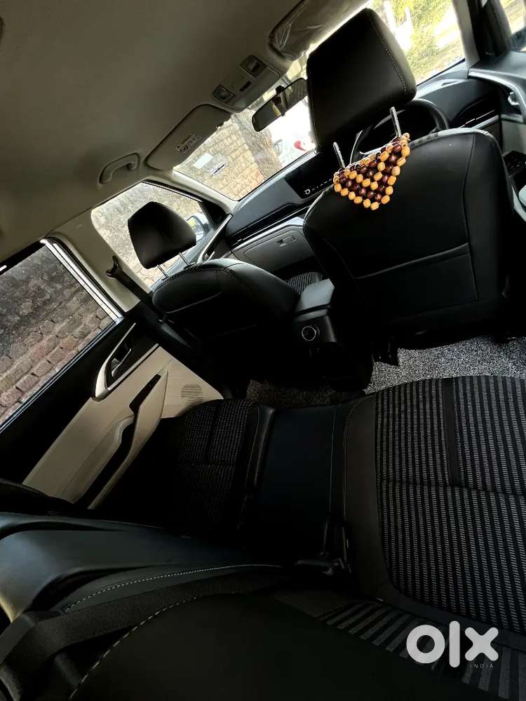 Kia Carens Prestige 7 Str 2024 / Petrol_e20 Compatible Bs-vi