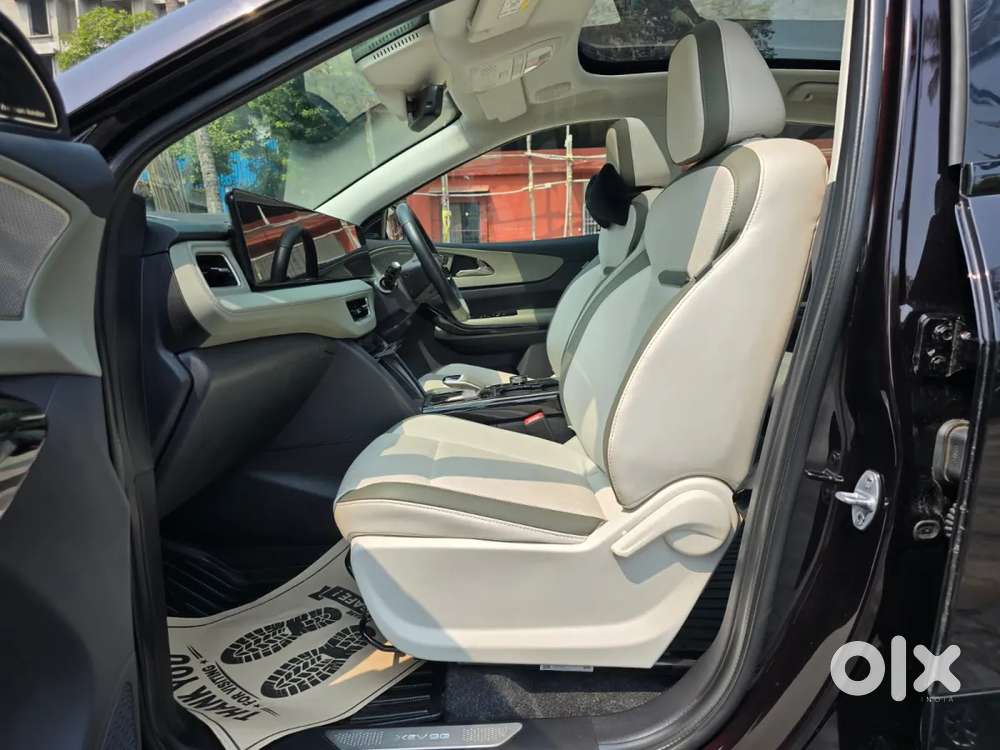 Mahindra Xev 9e Three B79 Kwh, 2026, Electric