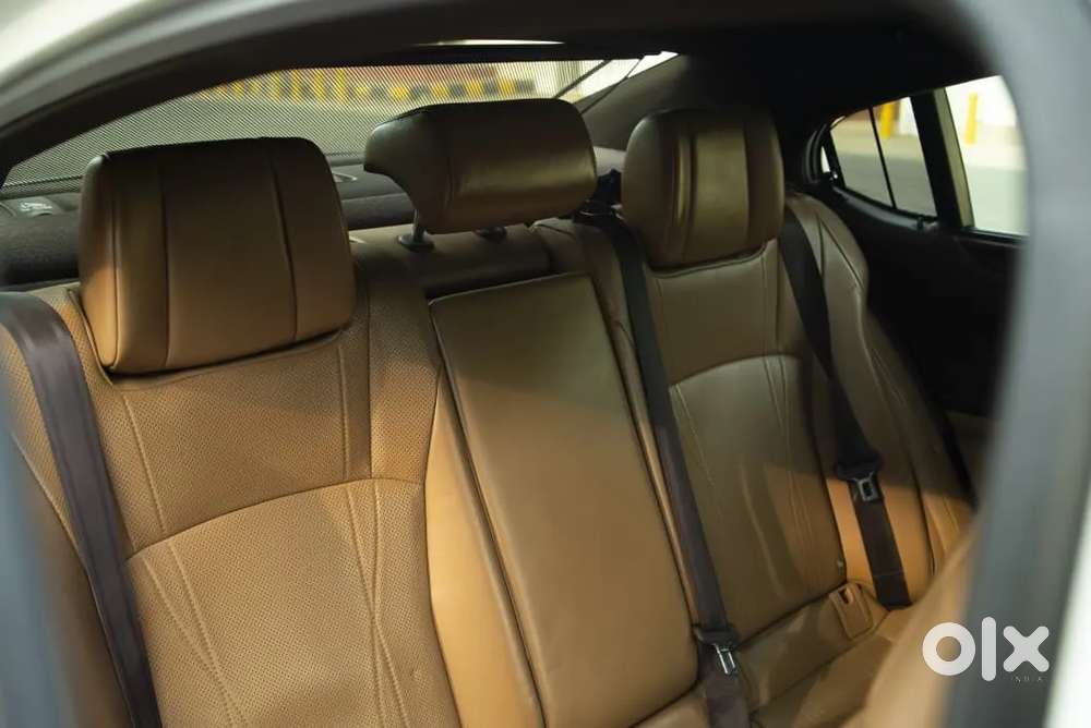 Lexus Es, 2019, Petrol