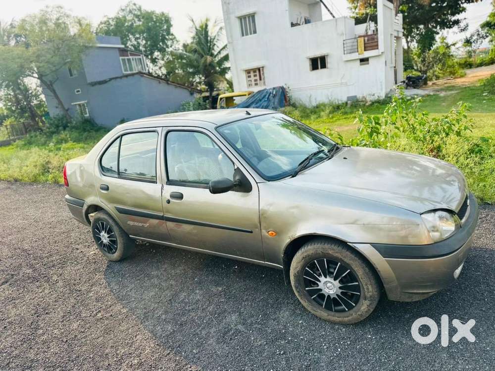 Ford Petrol Car 2005
