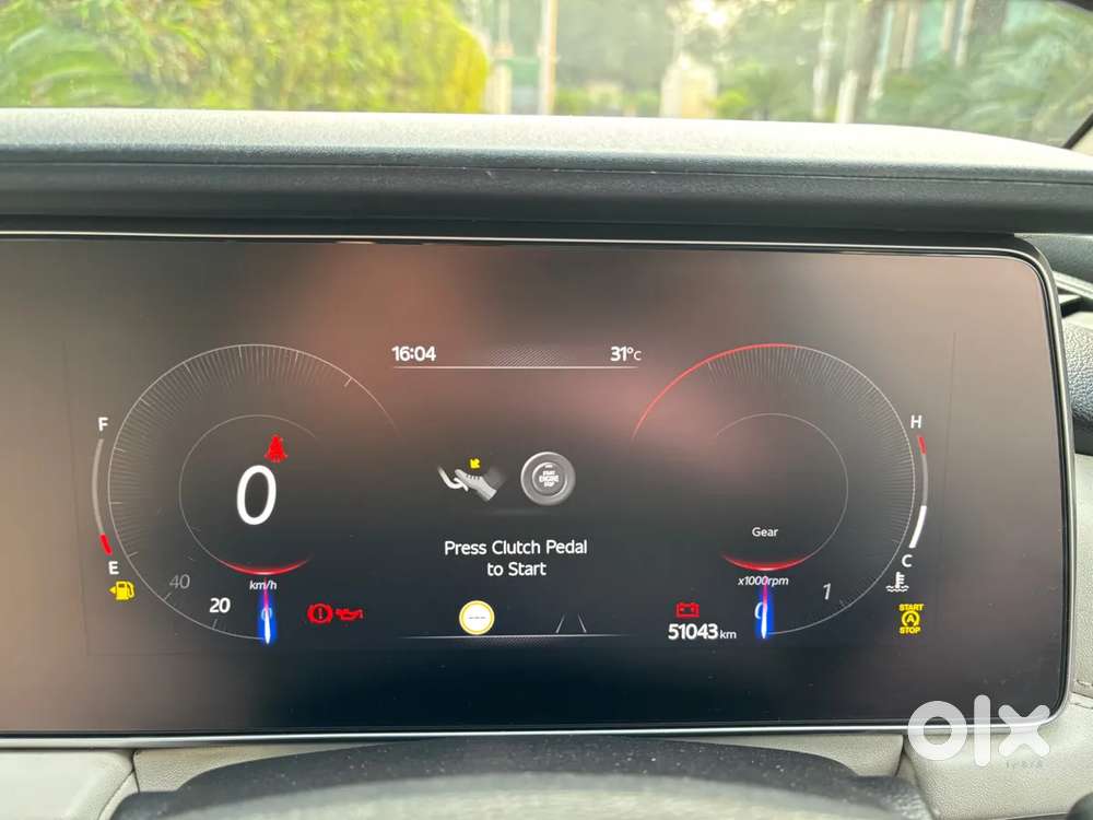 Mahindra Xuv700 2.2 Ax 7 Diesel Mt Luxury Pack Str, 2025, Diesel